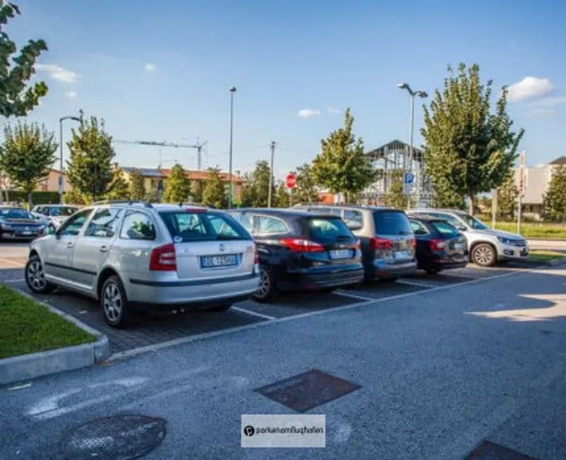 Best Western Parking Treviso Bild 1