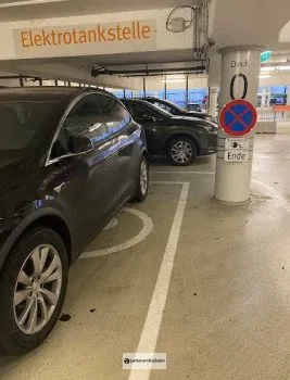 Parken Flughafen Wien P4 » Preise, Reviews & schnelle Buchung